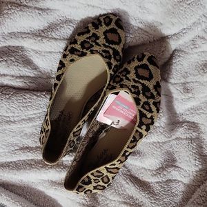 Skechers SZ 8 Stretch Fit